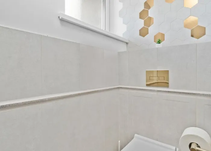 شقة Adore Garden *